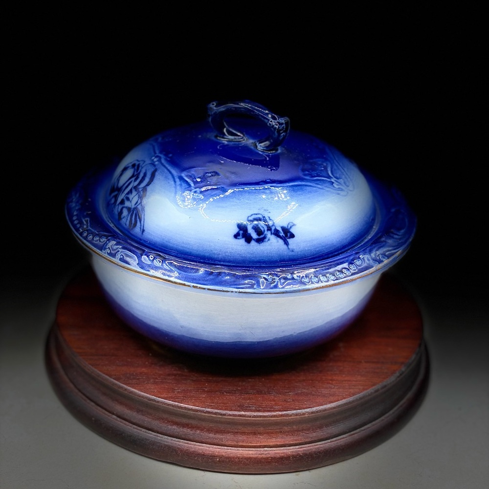 Antique Victorian Covered Soap Dish Flow Blue Staffordshire England 1880-1910